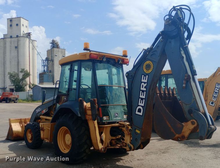 image for item DO1725 2008 John Deere 310J backhoe