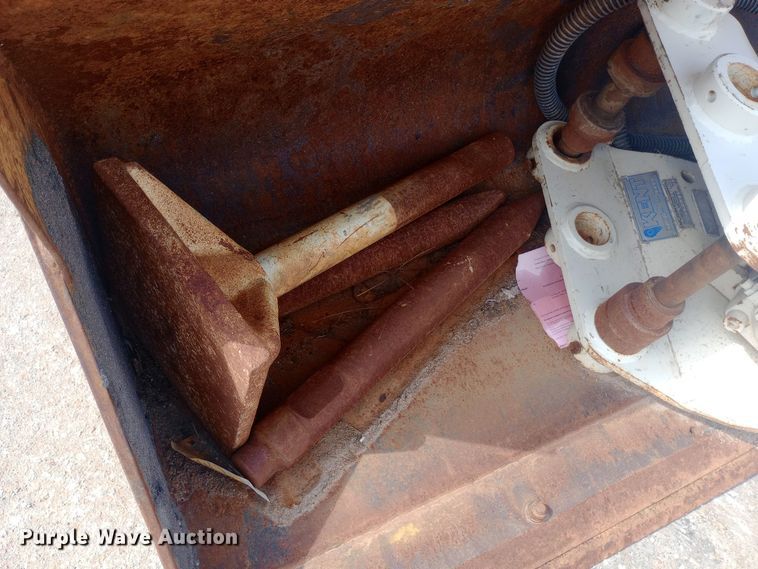 image for item DO1725 2008 John Deere 310J backhoe