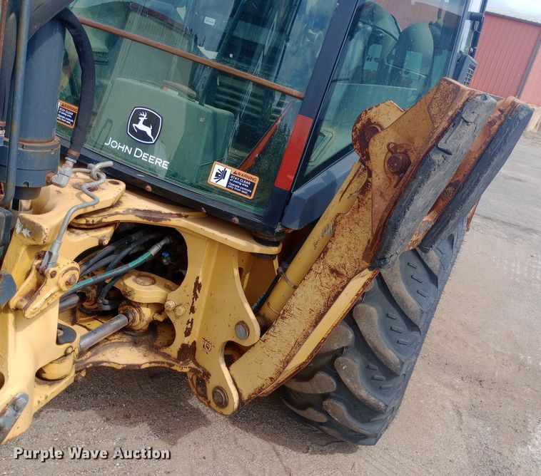 image for item DO1725 2008 John Deere 310J backhoe