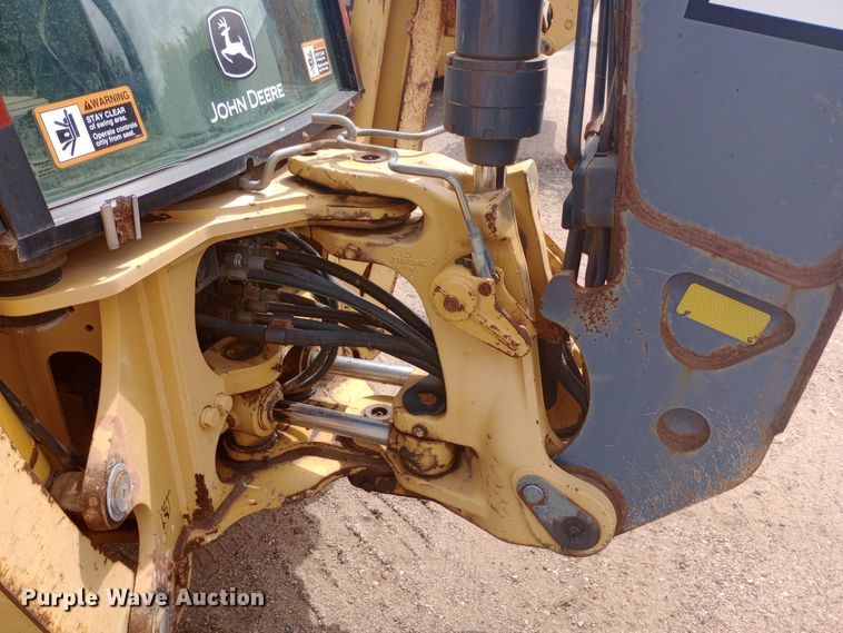 image for item DO1725 2008 John Deere 310J backhoe