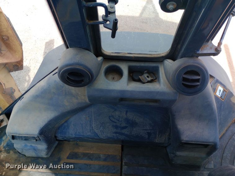 image for item DO1725 2008 John Deere 310J backhoe