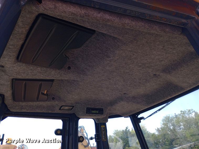 image for item DO1725 2008 John Deere 310J backhoe