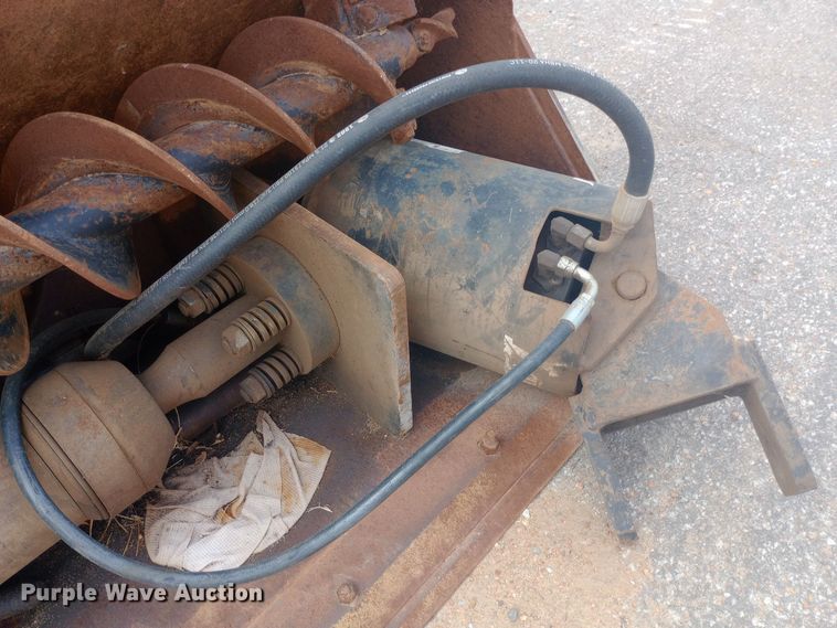 image for item DO1726 2005 John Deere 310G backhoe