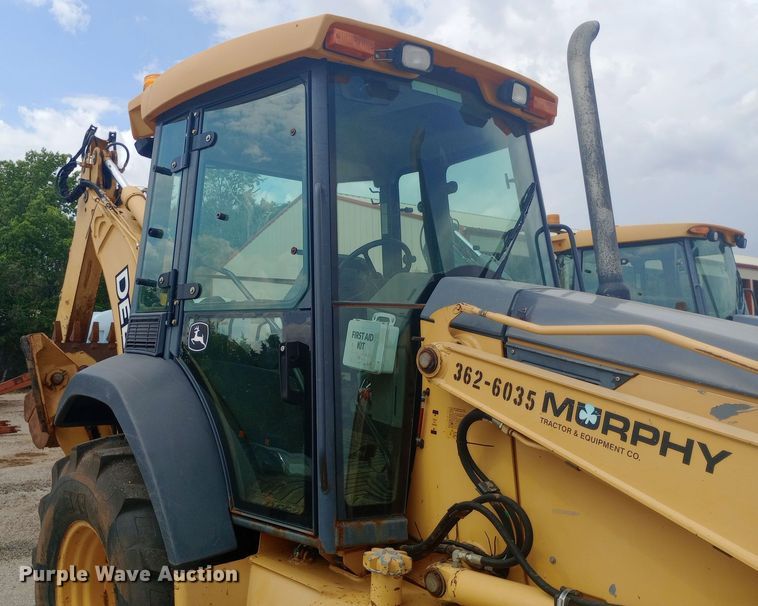 image for item DO1726 2005 John Deere 310G backhoe