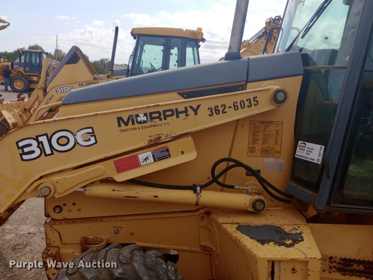 image for item DO1726 2005 John Deere 310G backhoe