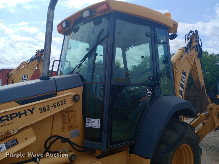 image for item DO1726 2005 John Deere 310G backhoe