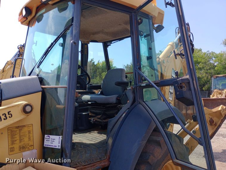 image for item DO1726 2005 John Deere 310G backhoe