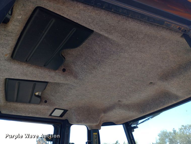 image for item DO1726 2005 John Deere 310G backhoe