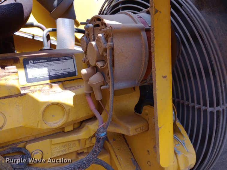 image for item DO1726 2005 John Deere 310G backhoe