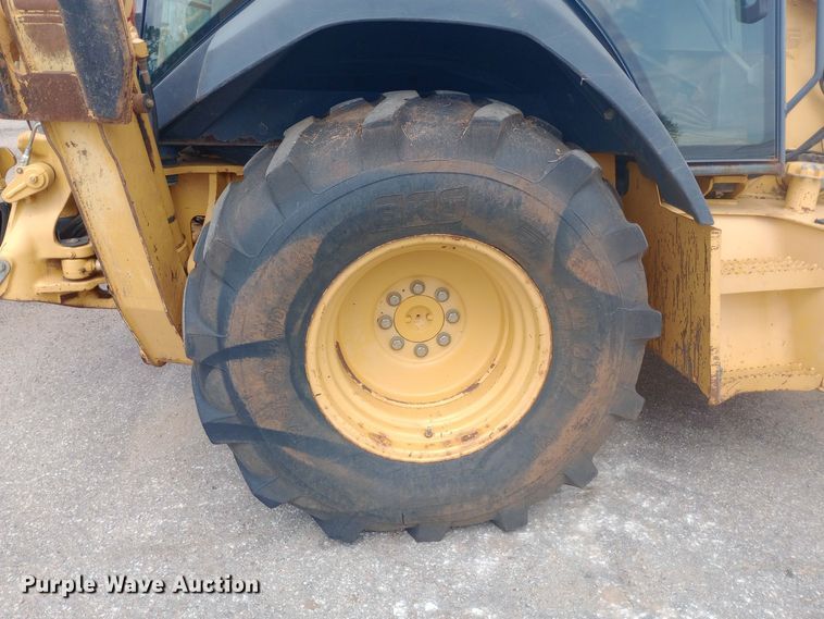 image for item DO1726 2005 John Deere 310G backhoe