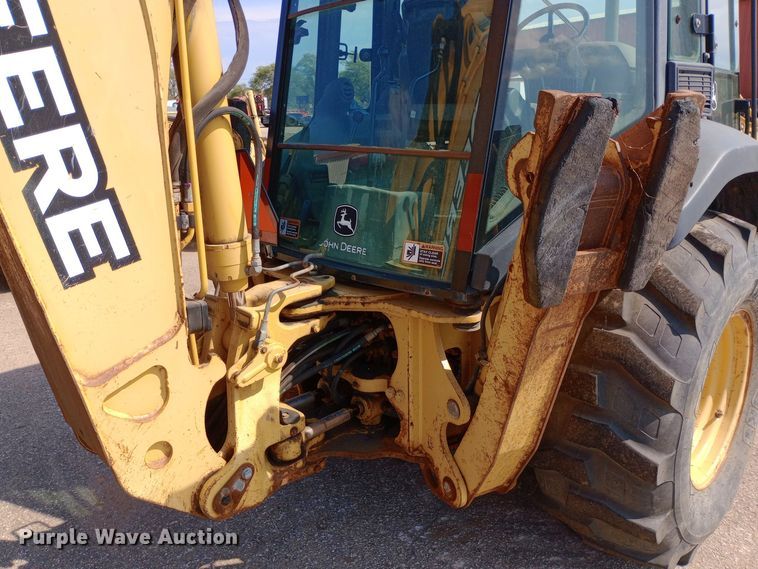 image for item DO1727 2005 John Deere 310G backhoe
