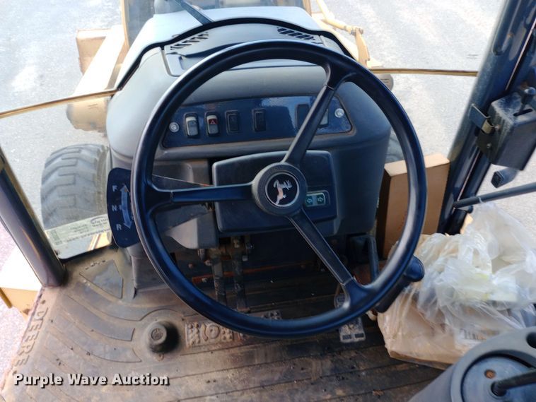 image for item DO1727 2005 John Deere 310G backhoe