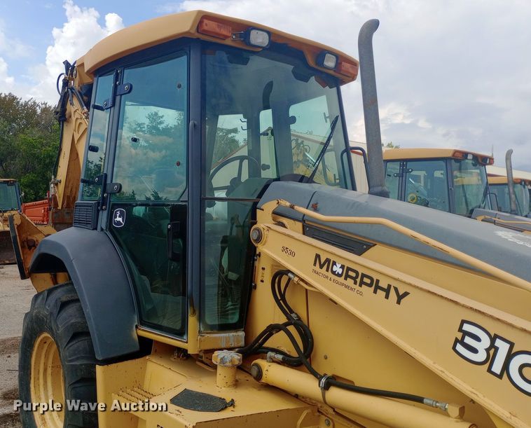image for item DO1728 2005 John Deere 310G backhoe