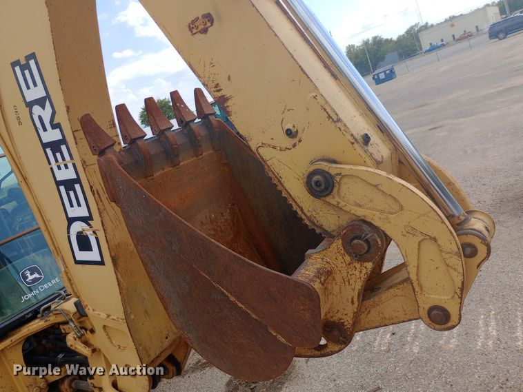 image for item DO1728 2005 John Deere 310G backhoe