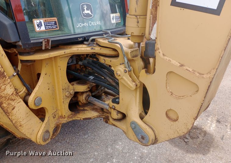 image for item DO1728 2005 John Deere 310G backhoe