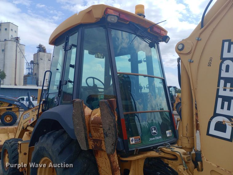 image for item DO1728 2005 John Deere 310G backhoe