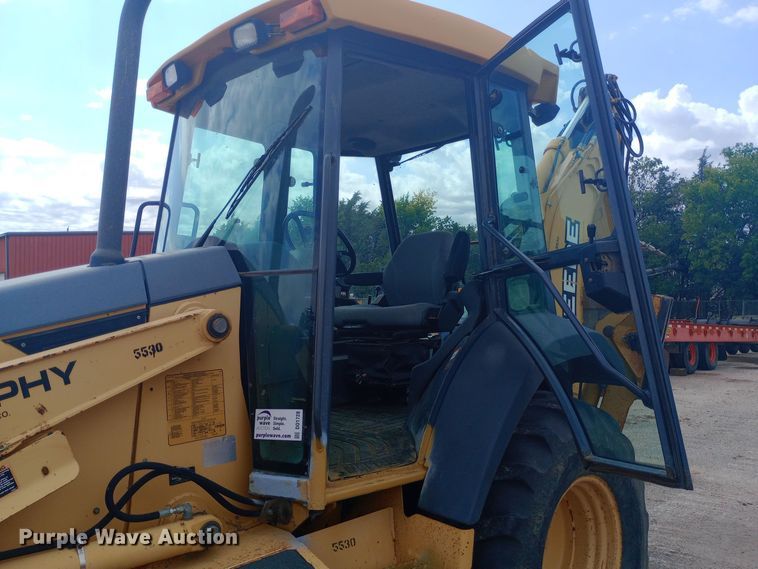 image for item DO1728 2005 John Deere 310G backhoe