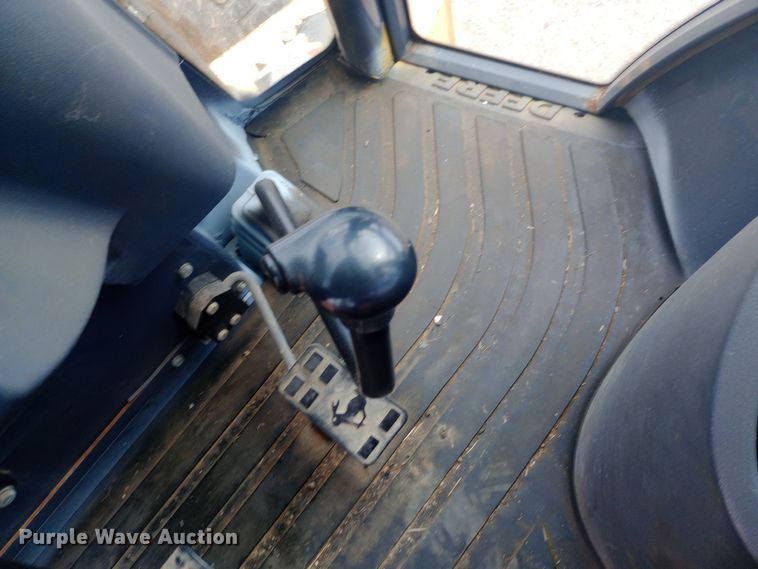 image for item DO1728 2005 John Deere 310G backhoe