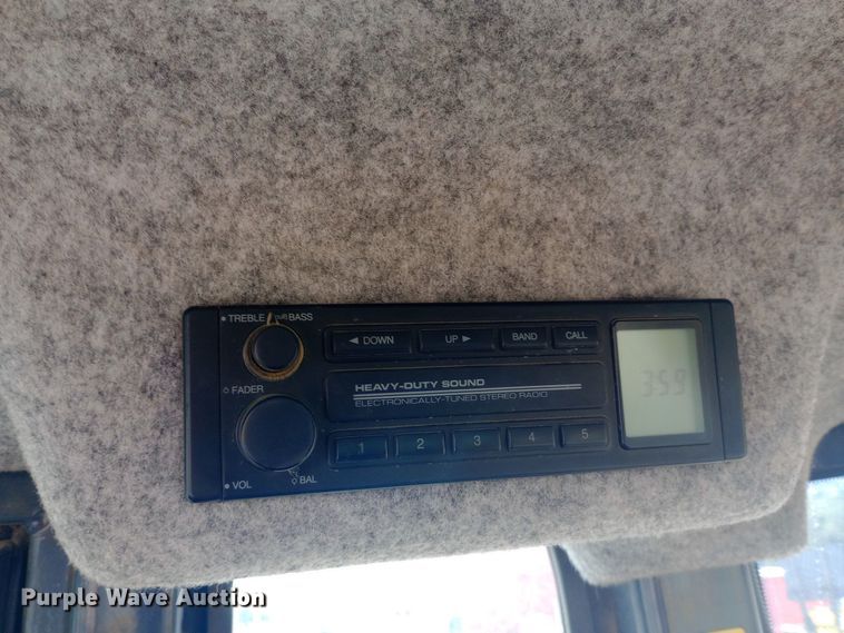 image for item DO1728 2005 John Deere 310G backhoe