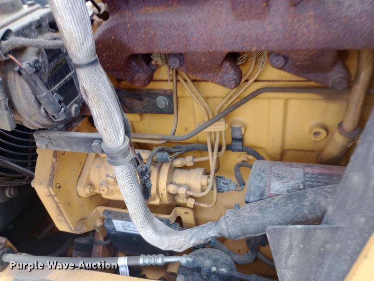 image for item DO1728 2005 John Deere 310G backhoe