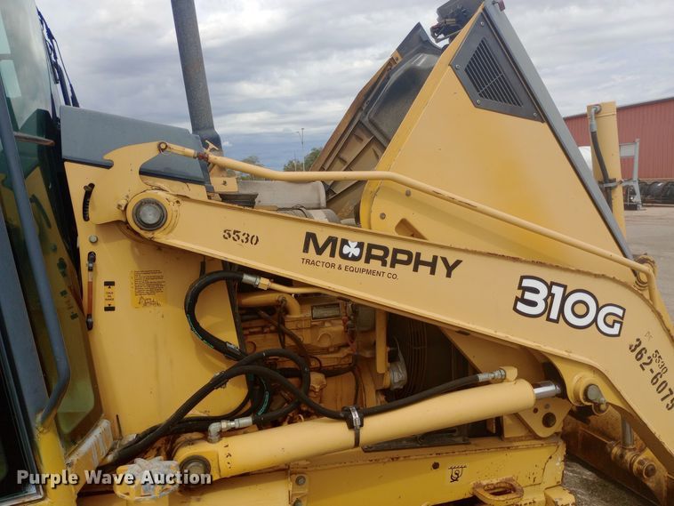 image for item DO1728 2005 John Deere 310G backhoe