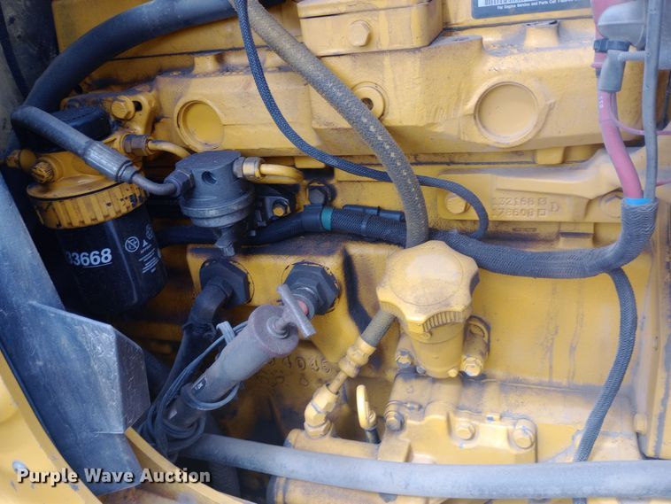 image for item DO1728 2005 John Deere 310G backhoe