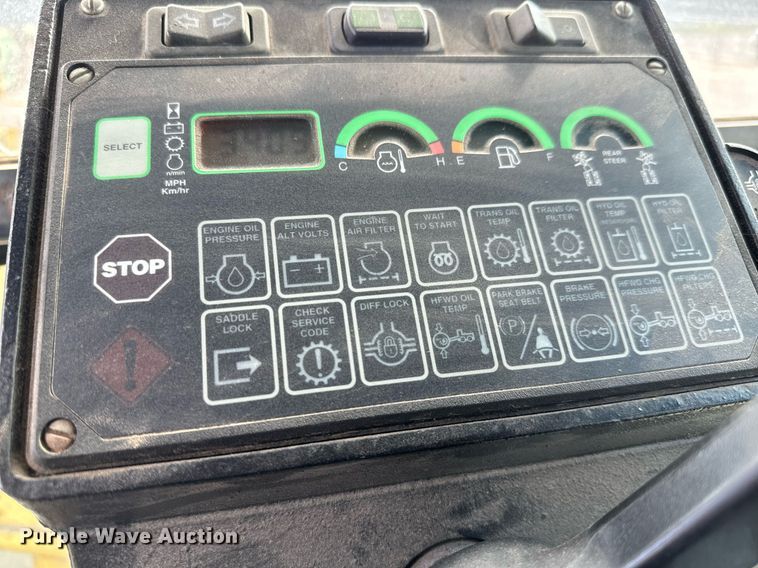 image for item DO1729 2004 John Deere 670CH Series II motor grader