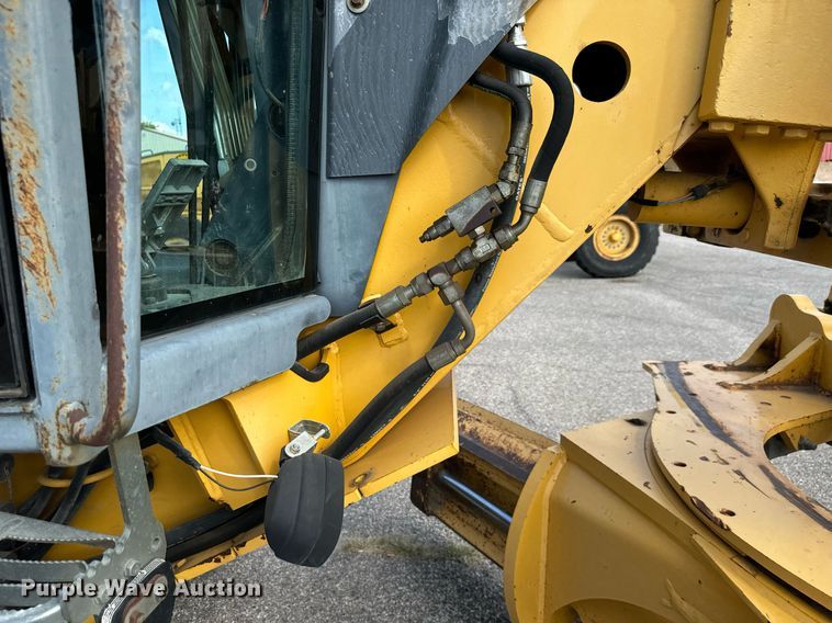 image for item DO1730 2002 John Deere 770CH motor grader