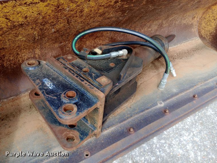 image for item DO1735 2008 John Deere 310J backhoe