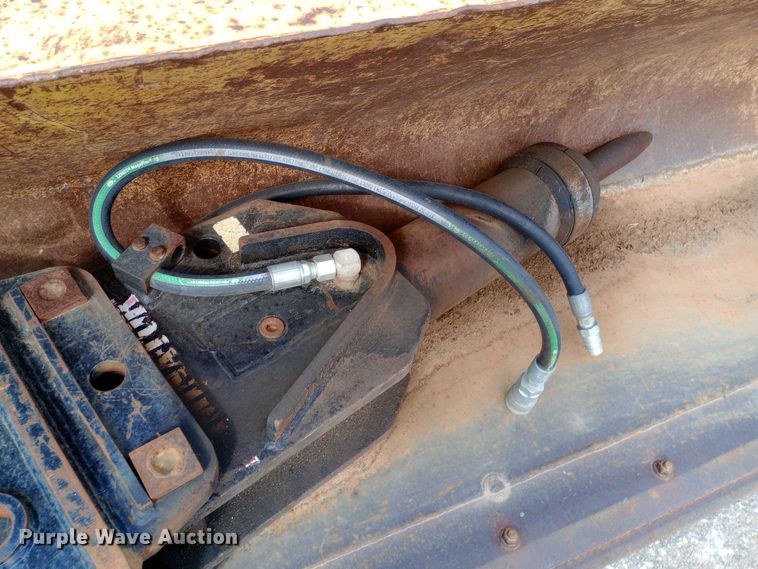 image for item DO1735 2008 John Deere 310J backhoe