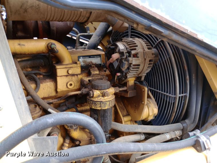 image for item DO1735 2008 John Deere 310J backhoe