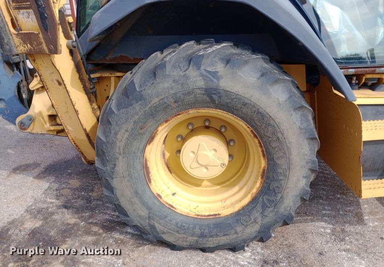 image for item DO1735 2008 John Deere 310J backhoe