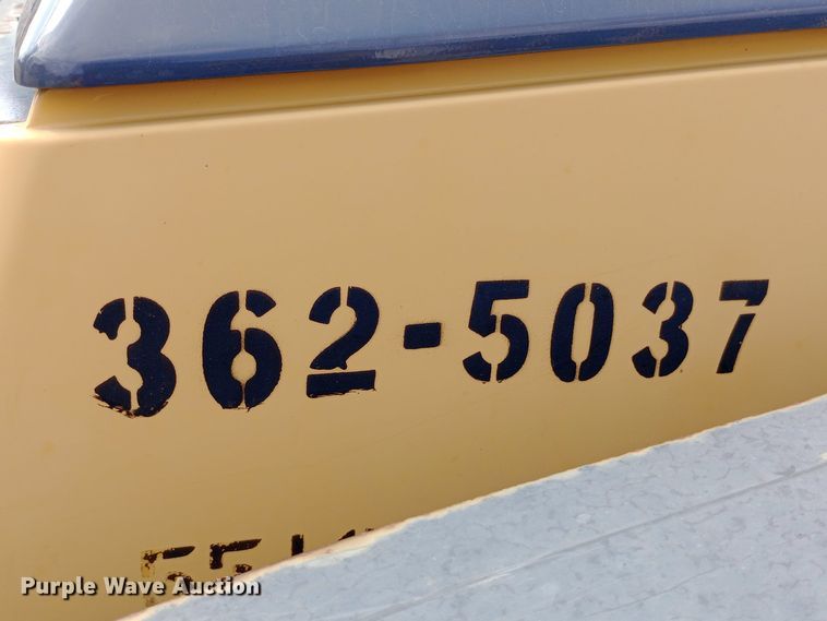 image for item DO1735 2008 John Deere 310J backhoe