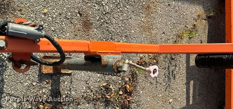 image for item DQ6268 2007 R.C. Flagman RCF2.4 traffic signal system