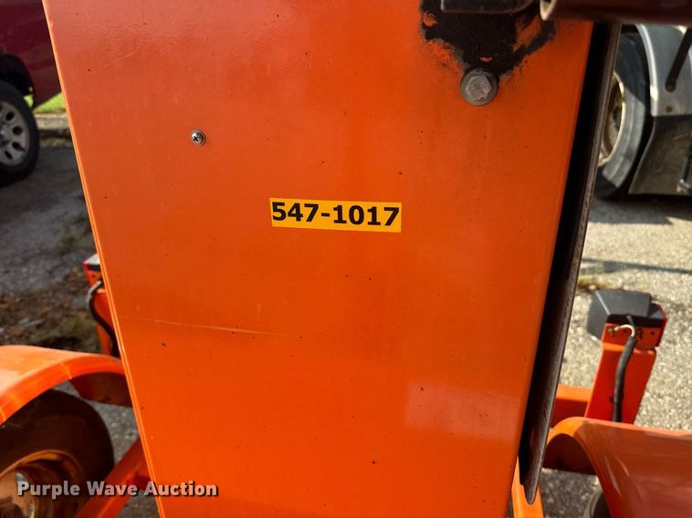 image for item DQ6268 2007 R.C. Flagman RCF2.4 traffic signal system