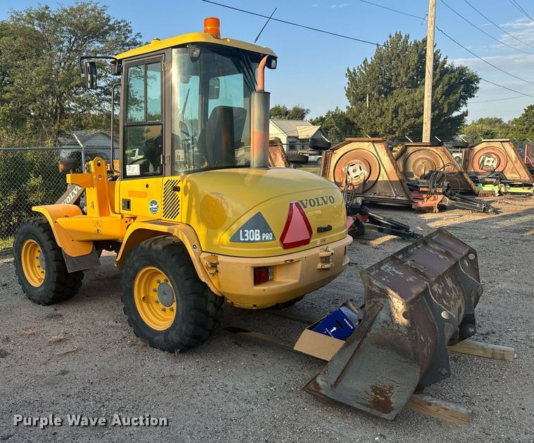 image for item DV2770 2005 Volvo L30B wheel loader