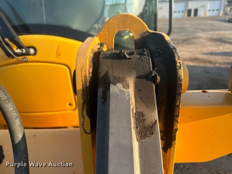 image for item DV2770 2005 Volvo L30B wheel loader