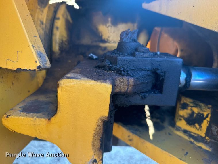 image for item DV2770 2005 Volvo L30B wheel loader