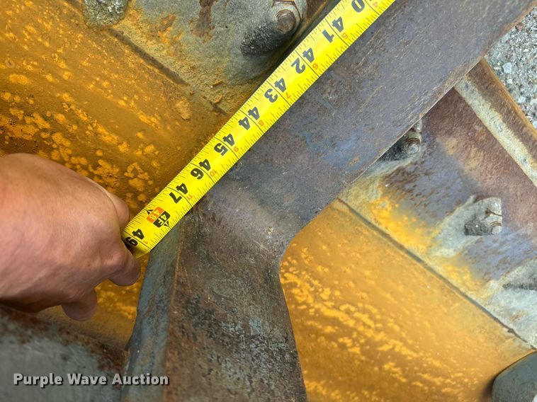 image for item DV2770 2005 Volvo L30B wheel loader