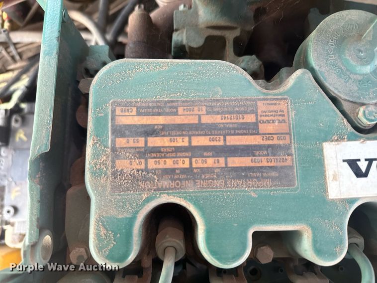 image for item DV2770 2005 Volvo L30B wheel loader