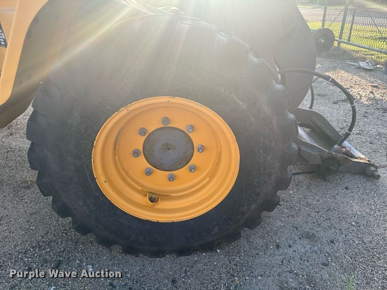 image for item DV2770 2005 Volvo L30B wheel loader