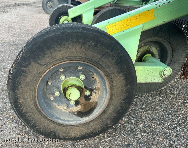 image for item DV2771 2007 Schulte XH1000 rotary mower