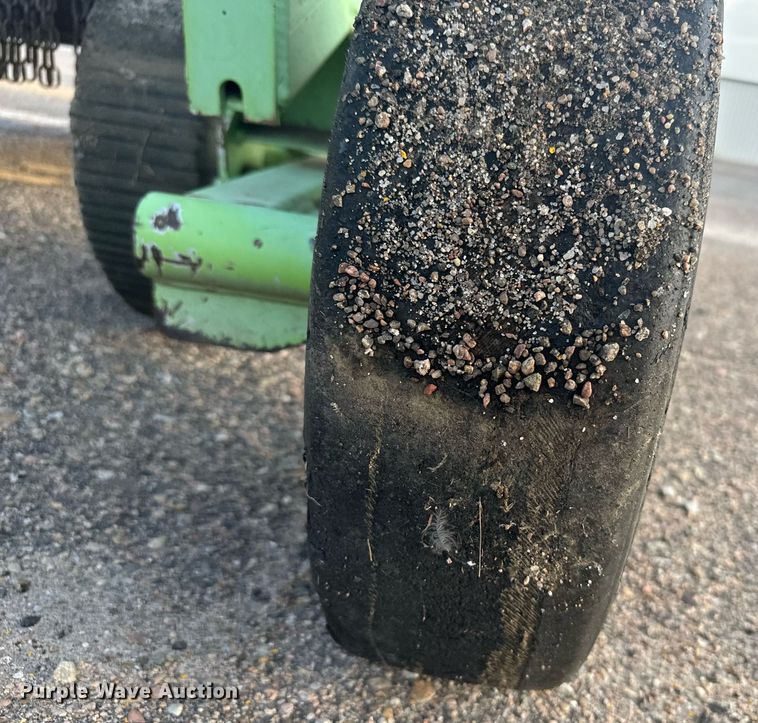 image for item DV2771 2007 Schulte XH1000 rotary mower