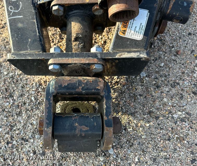 image for item DV2772 2011 Land Pride RCB6610 rotary mower