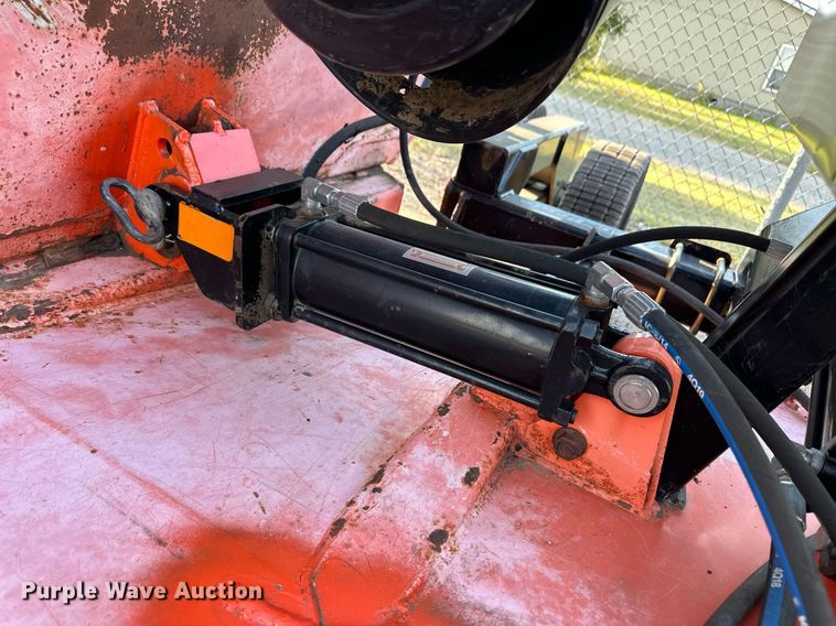 image for item DV2772 2011 Land Pride RCB6610 rotary mower