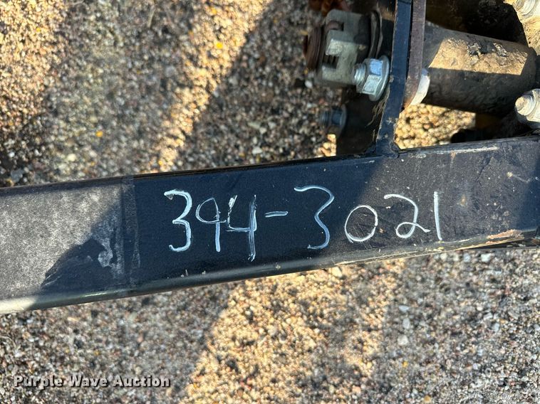 image for item DV2772 2011 Land Pride RCB6610 rotary mower