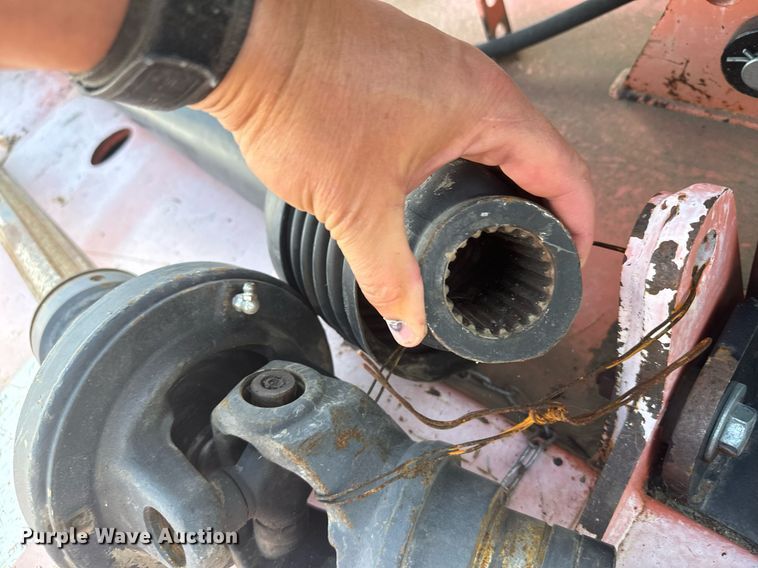 image for item DV2773 2011 Land Pride RCB6610 rotary mower