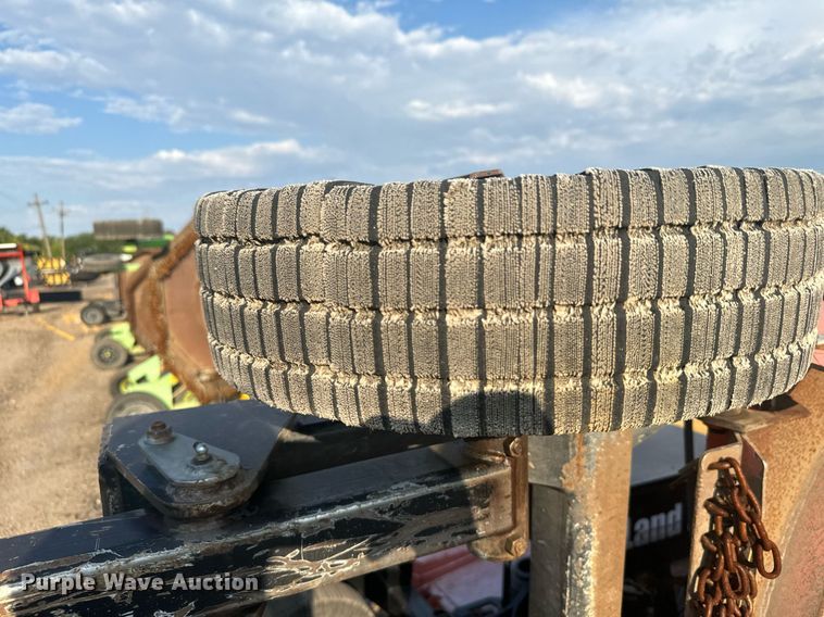 image for item DV2773 2011 Land Pride RCB6610 rotary mower