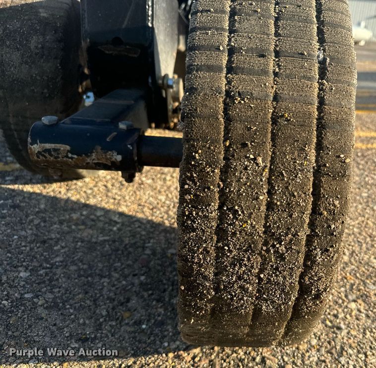 image for item DV2773 2011 Land Pride RCB6610 rotary mower