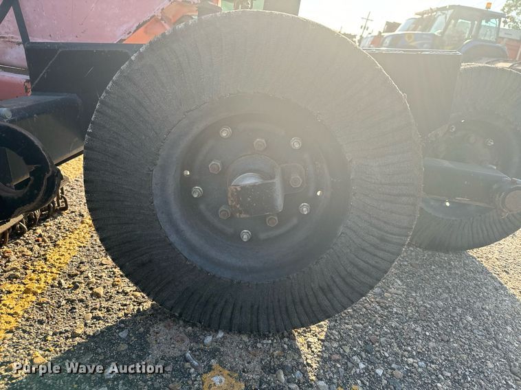 image for item DV2773 2011 Land Pride RCB6610 rotary mower